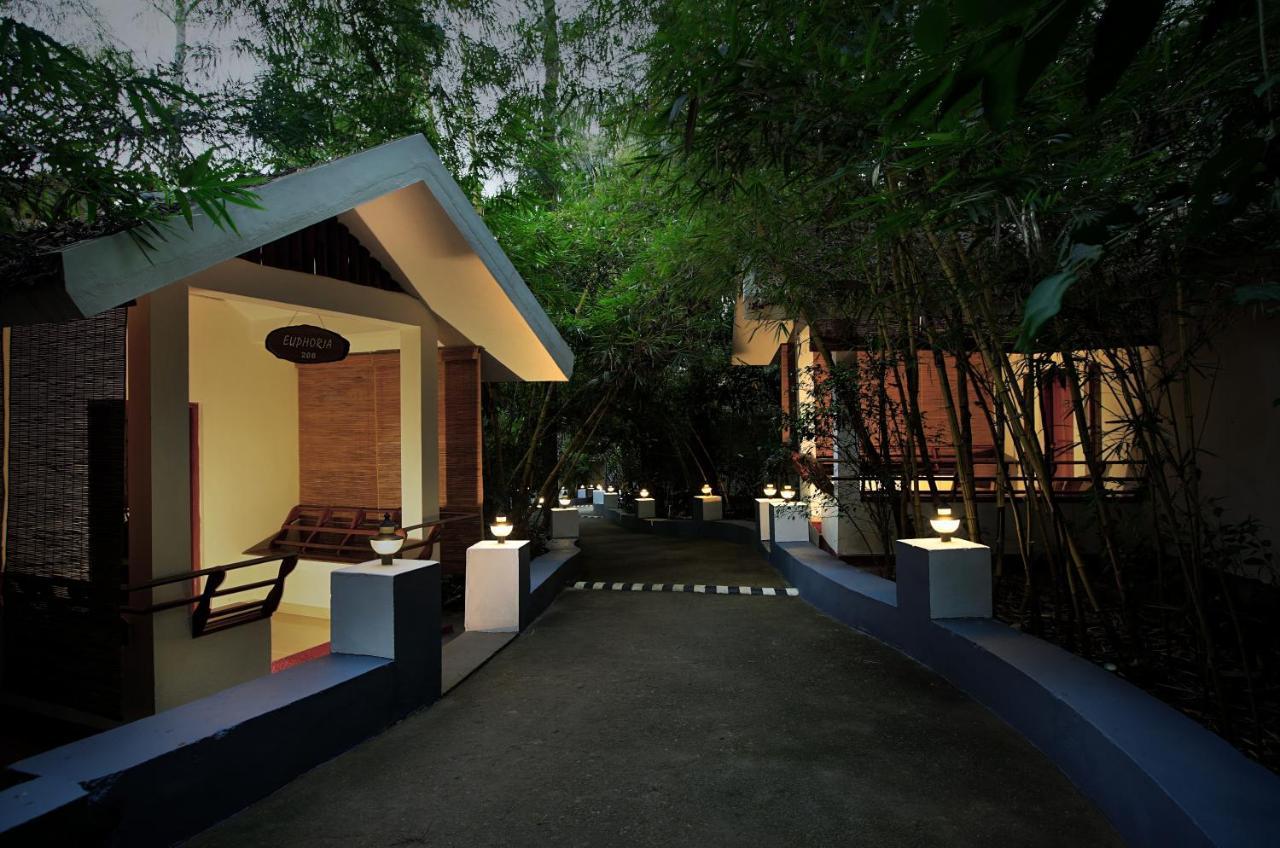 Gokulam Grand Resort & Spa, Coorg Kushālnagar Exterior foto